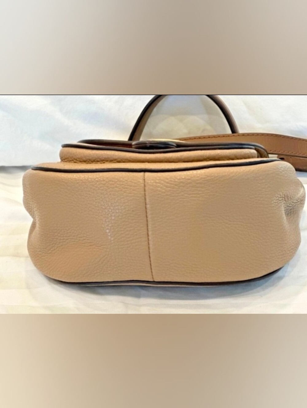 Michael Kors Isadore Medium Top Handle Messenger | Leather | Crossbody - Picture 7 of 8
